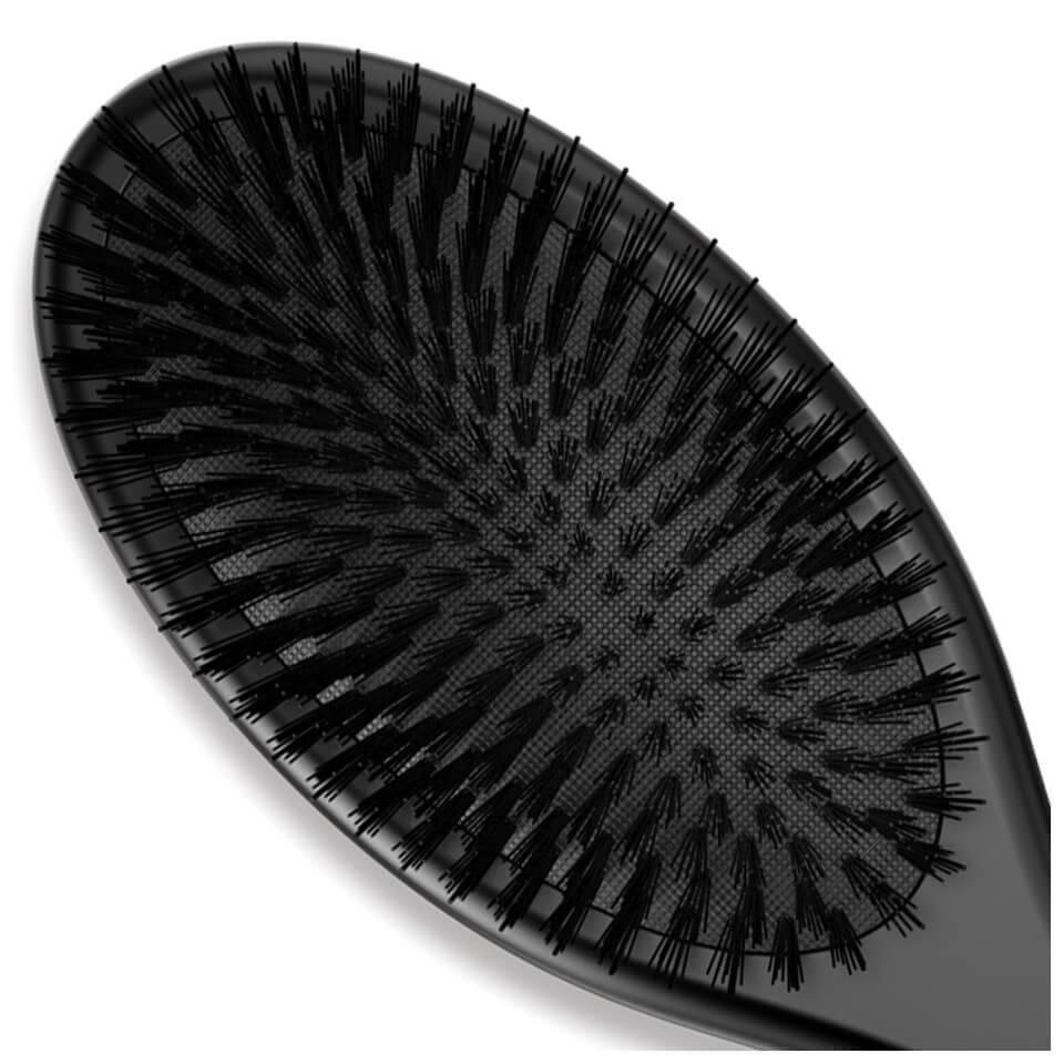 GHD oval dressing brush