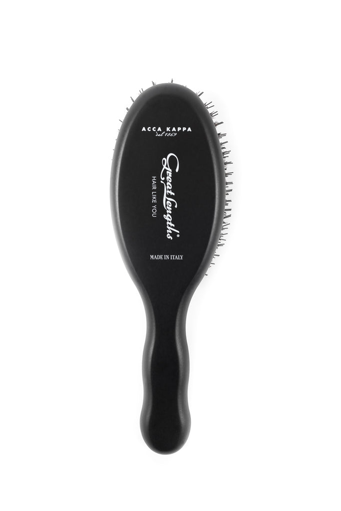 Great Lengths oval brush