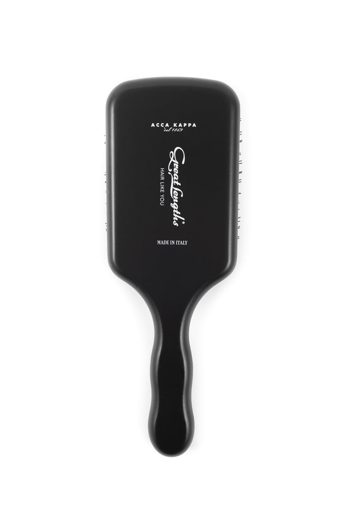 Great Lengths paddle brush 